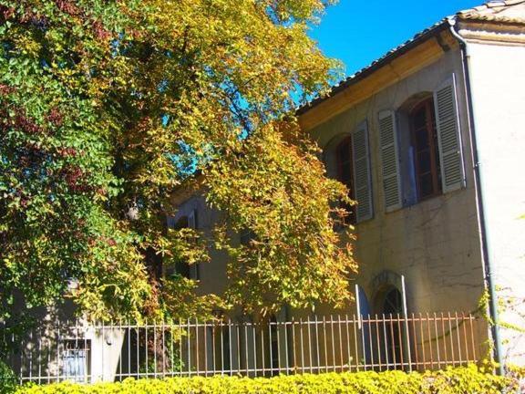 La Maison Des Marronniers Bed & Breakfast Uzès Екстериор снимка