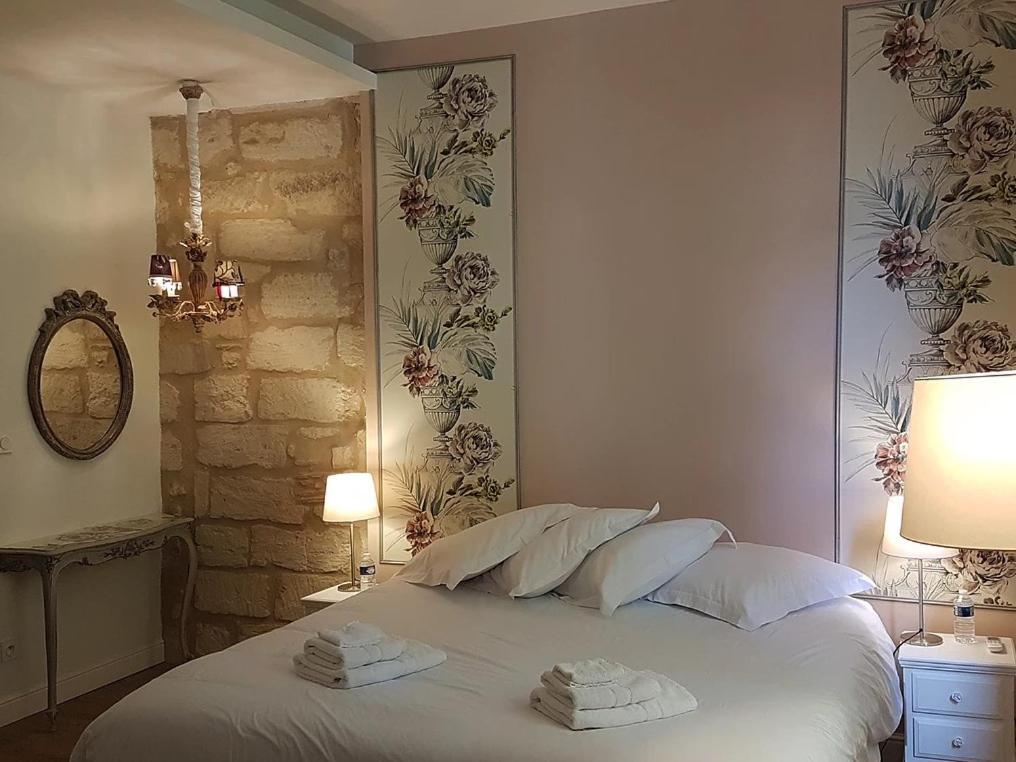 La Maison Des Marronniers Bed & Breakfast Uzès Стая снимка