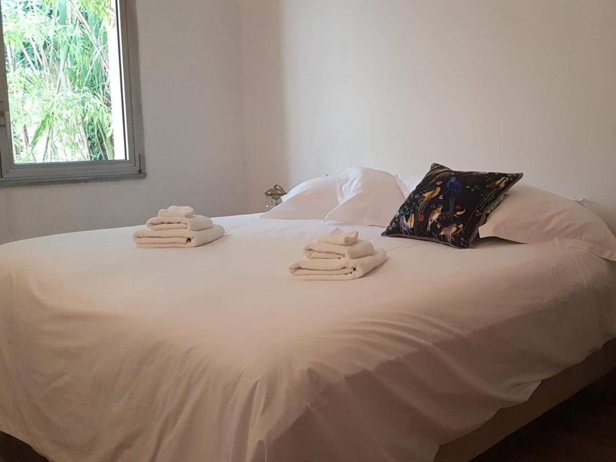 La Maison Des Marronniers Bed & Breakfast Uzès Стая снимка
